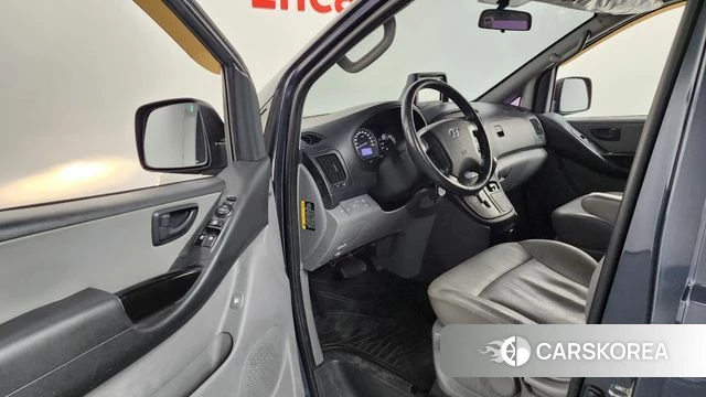 Hyundai The New Grand Starex id 4483429 из Кореи 29