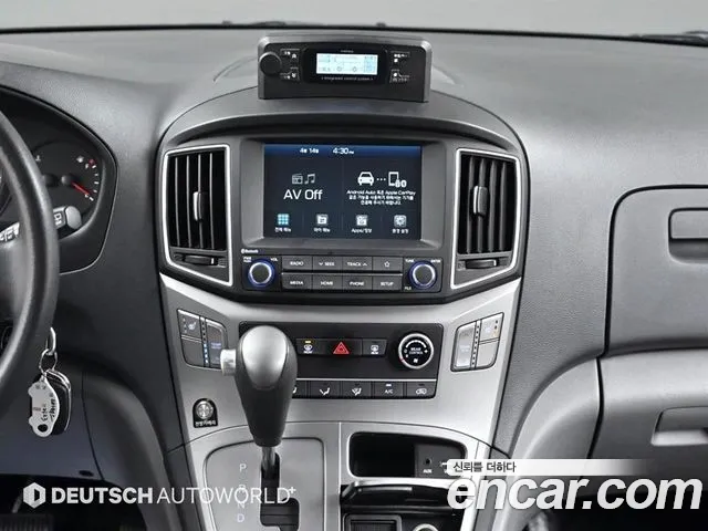 Hyundai The New Grand Starex id 2644246 из Кореи 19