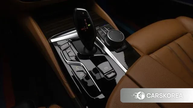 BMW 5 Series (G30) id 3626011 из Кореи 19