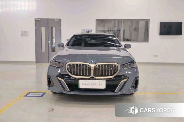 BMW i5 id 3908087 из Китая 13