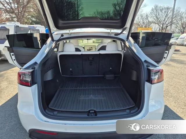 Tesla Model Y id 3487612 из Кореи 12