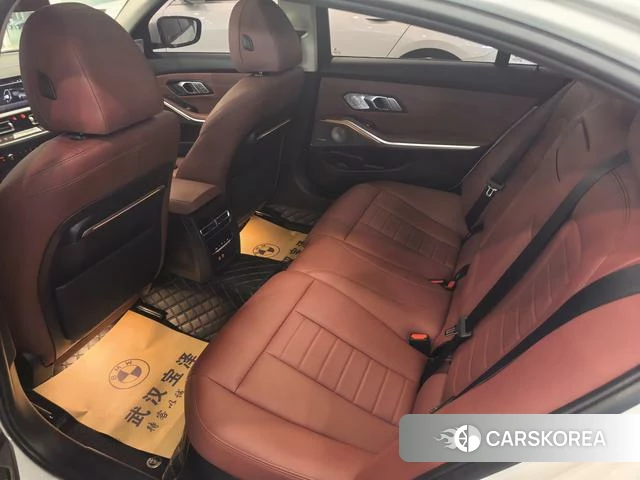 BMW 3 series id 4365753 из Китая 19