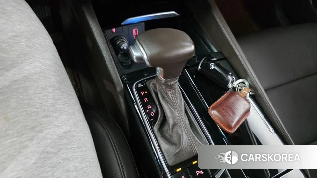 Kia Come New K7 id 4447533 из Кореи 19