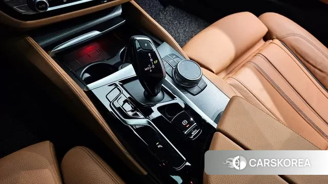 BMW 5 Series (G30) id 3690323 из Кореи 19