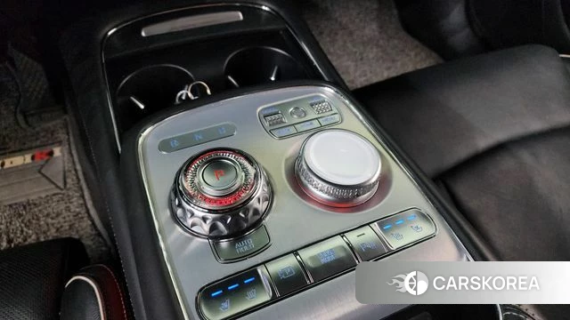 Genesis G90 (RS4) id 4585705 из Кореи 19