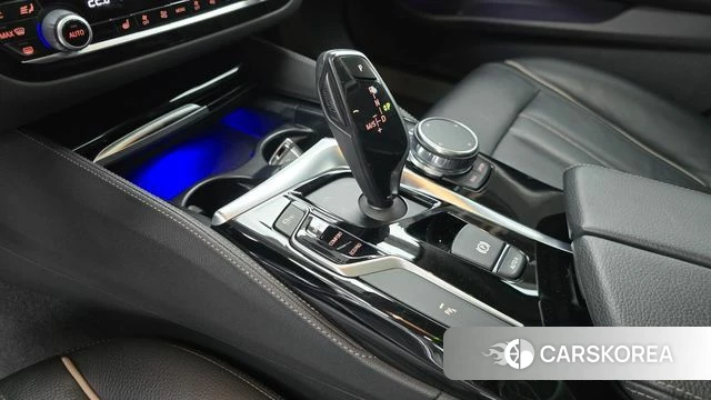 BMW 5 Series (G30) id 4713184 из Кореи 19