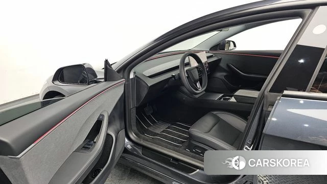 Tesla Model 3 id 4607339 из Кореи 35