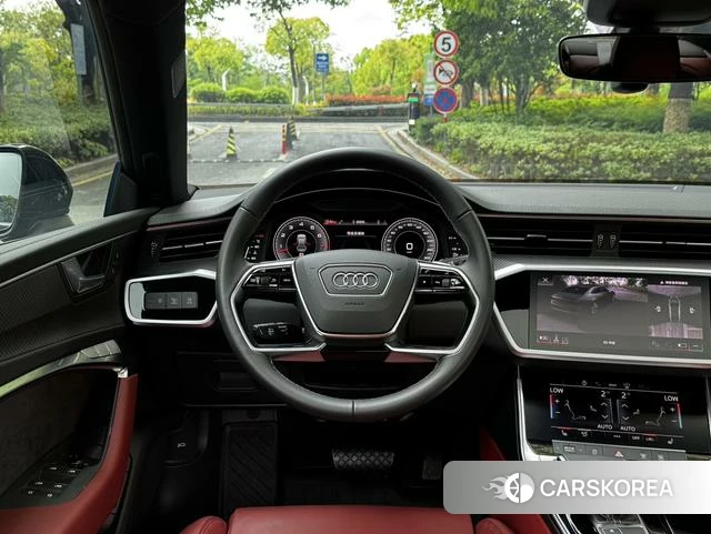 Audi A7L id 4307267 из Китая 16