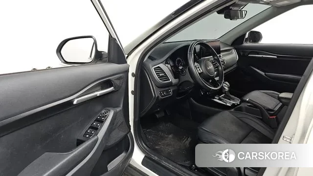 Kia Seltos id 3771122 из Кореи 19