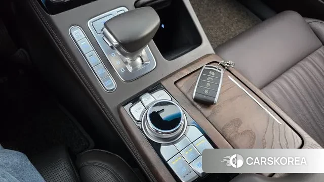 Genesis G90 id 3296619 из Кореи 19