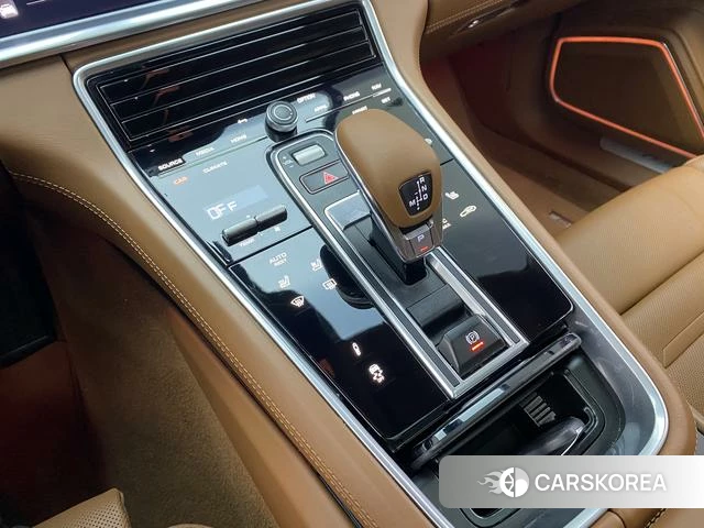 Porsche Panamera id 3993582 из Китая 25