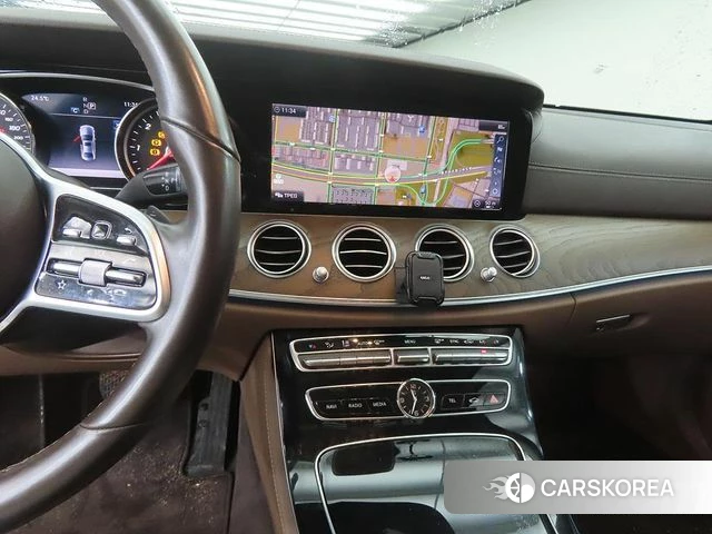 Mercedes-Benz E-Class W213 id 4755176 из Кореи 17
