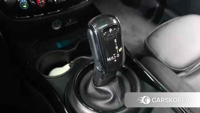 Mini Cooper D Clubman id 3039119 из Кореи 19