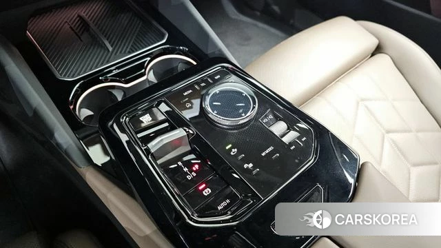 BMW 5 Series (G60) id 3817314 из Кореи 19