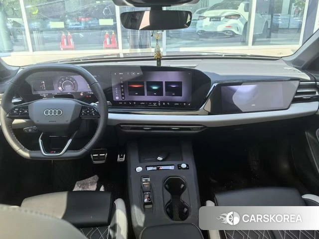 Audi A5L id 4275900 из Китая 16