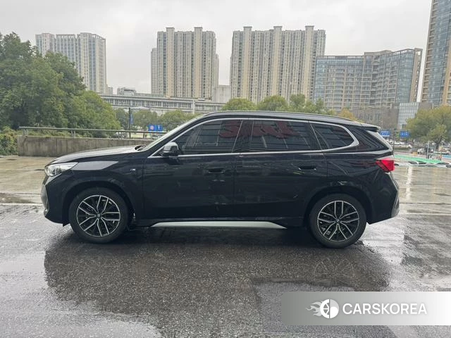 BMW iX1 id 4260459 из Китая 15