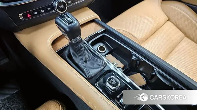 Volvo S90 id 3374942 из Кореи 19