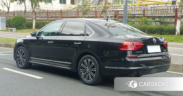 Volkswagen Passat id 4253853 из Китая 10