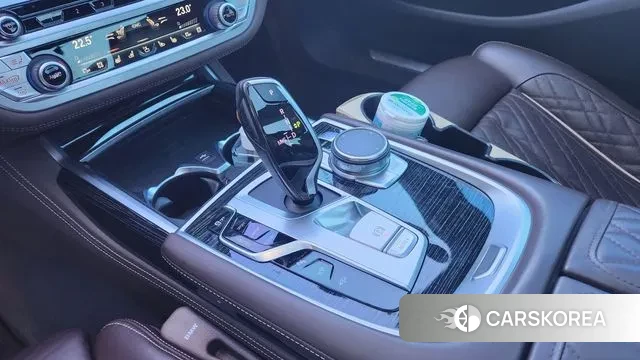 BMW 7 Series (G11) id 3448753 из Кореи 19