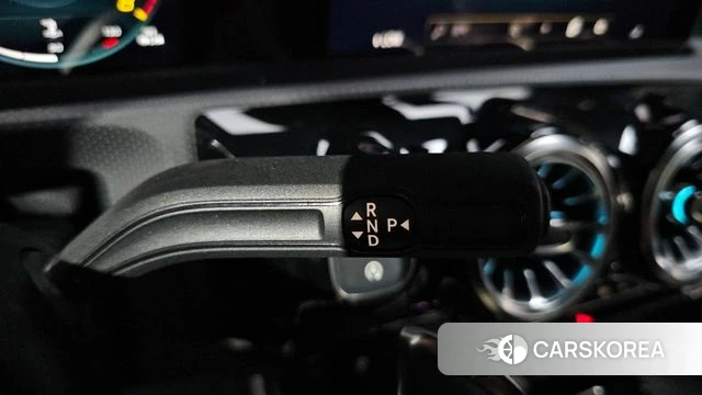 Mercedes-Benz A-Class W177 id 3953158 из Кореи 19