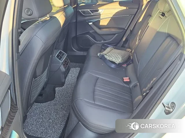 Audi A6 (C8) id 3366104 из Кореи 19