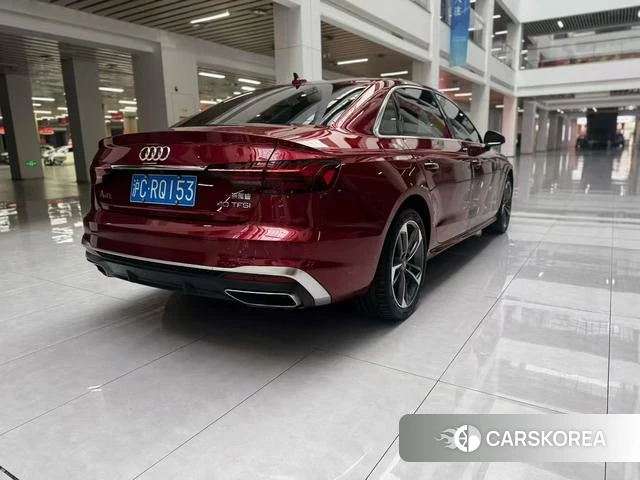 Audi A4L id 4275522 из Китая 9