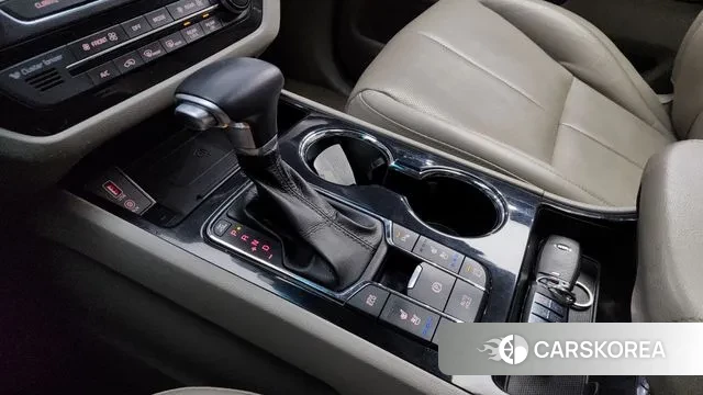 Kia The New Carnival id 3627150 из Кореи 19