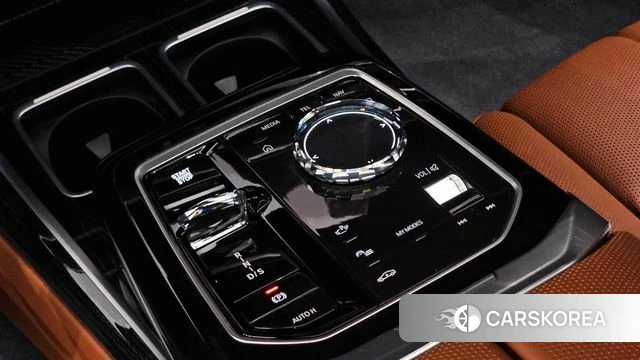 BMW 7 Series (G70) id 4354164 из Кореи 19