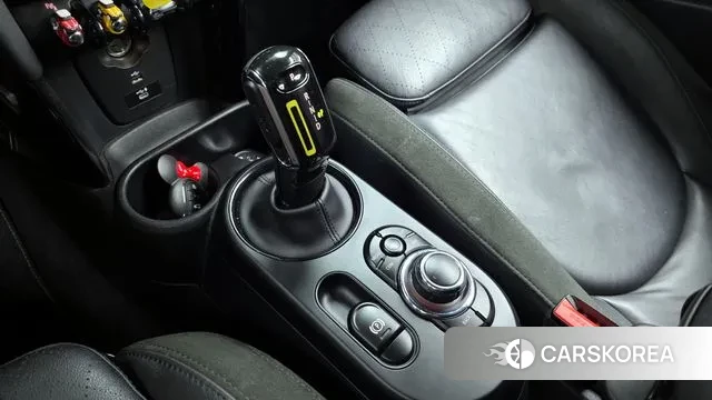 Mini Cooper Electric id 3770983 из Кореи 19