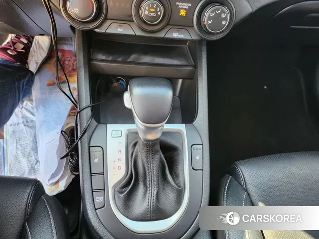 Kia Come New K3 id 3291539 из Кореи 12