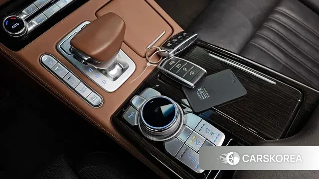 Genesis G90 id 3128935 из Кореи 19