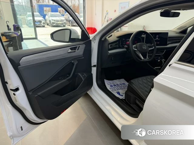 Volkswagen Sagitar id 4217559 из Китая 14
