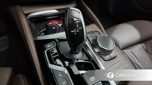 BMW 5 Series (G30) id 4615507 из Кореи 19