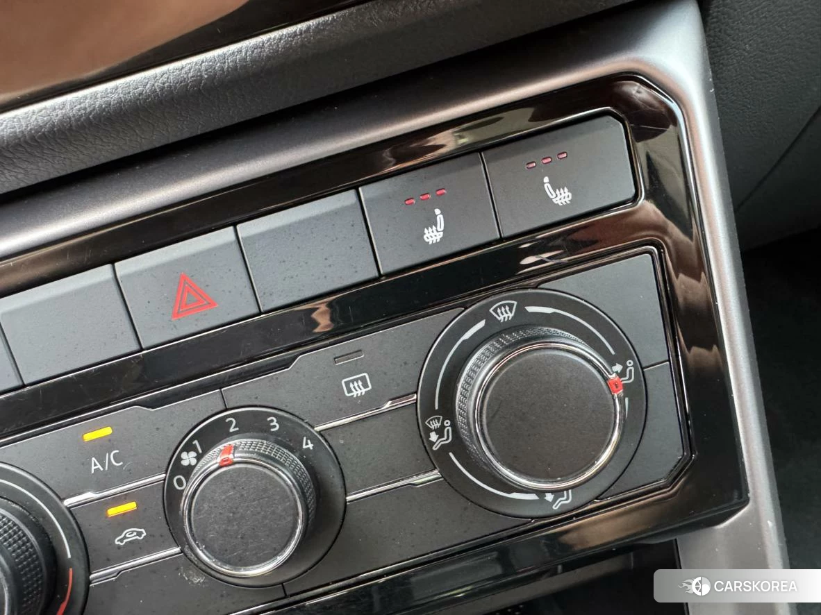 Volkswagen T-Cross id 4452035 из Китая 19