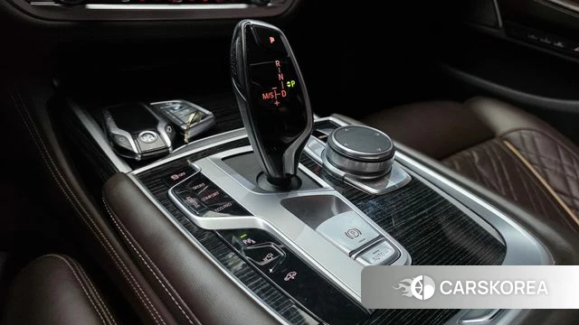 BMW 7 Series (G11) id 4855654 из Кореи 31