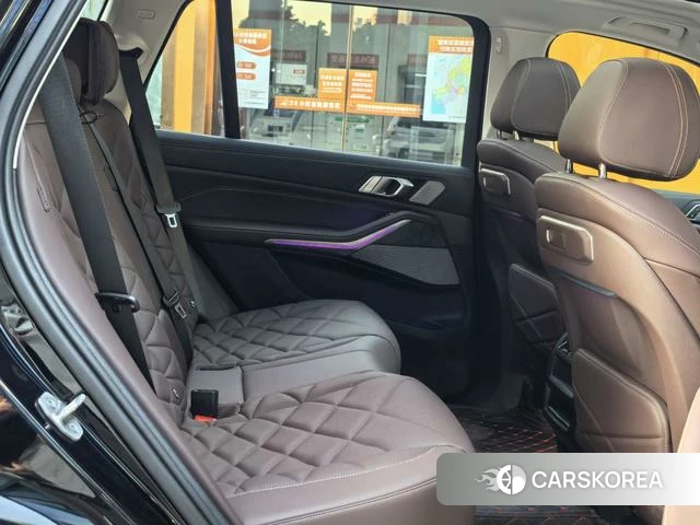 BMW X5 id 3902077 из Китая 17