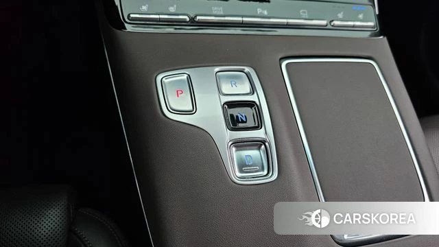 Hyundai The New Grandeur IG Hybrid id 4428619 из Кореи 19