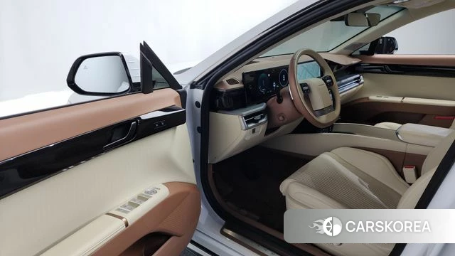 Hyundai Grandeur Hybrid (GN7) id 3921960 из Кореи 19