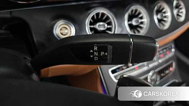 Mercedes-Benz E-Class W213 id 4502530 из Кореи 35