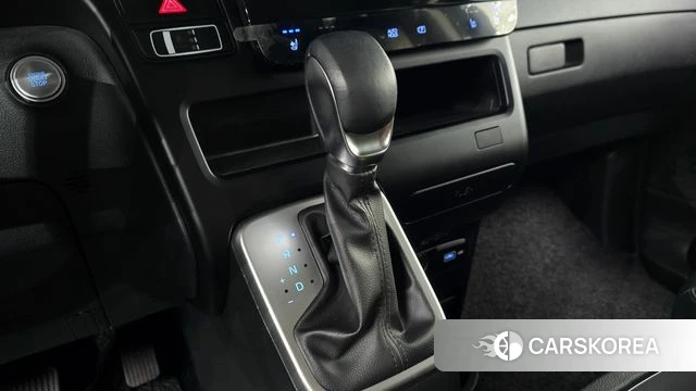 Hyundai Staria id 4602897 из Кореи 19