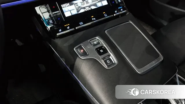 Hyundai The New Grandeur IG Hybrid id 3508707 из Кореи 19