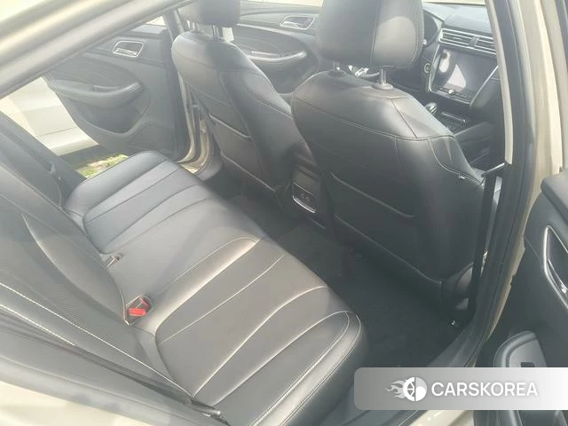 Roewe i5 id 4242040 из Китая 14