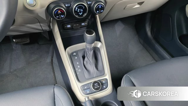 Hyundai Venue id 3954136 из Кореи 19