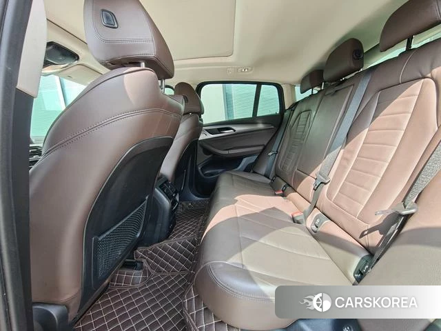 BMW X4 id 4274242 из Китая 16