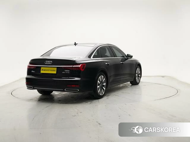 Audi A6L id 4255936 из Китая 27