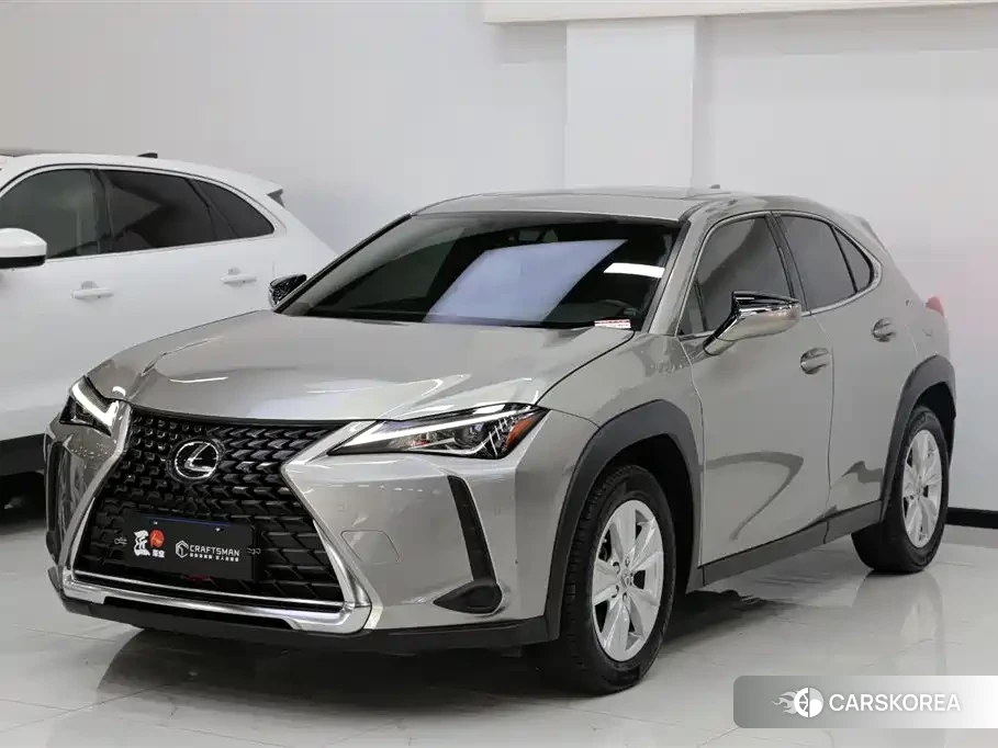 Lexus UX id 4685910 из Китая 21