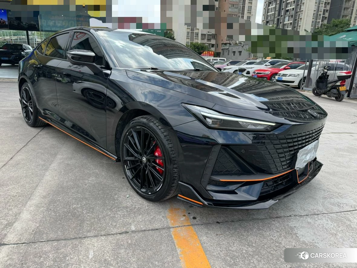 Chang'an UNI-V id 4406128 из Китая 9