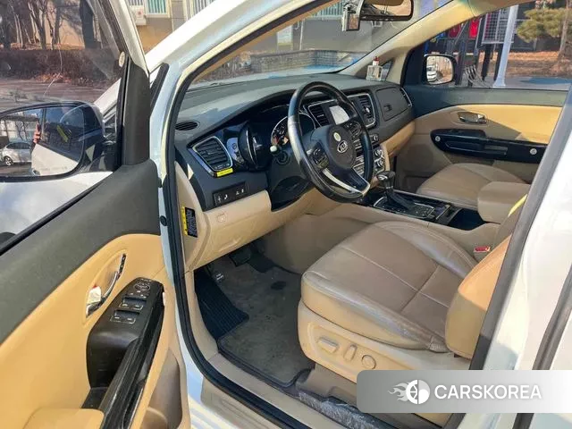 Kia All New Carnival id 3558166 из Кореи 19