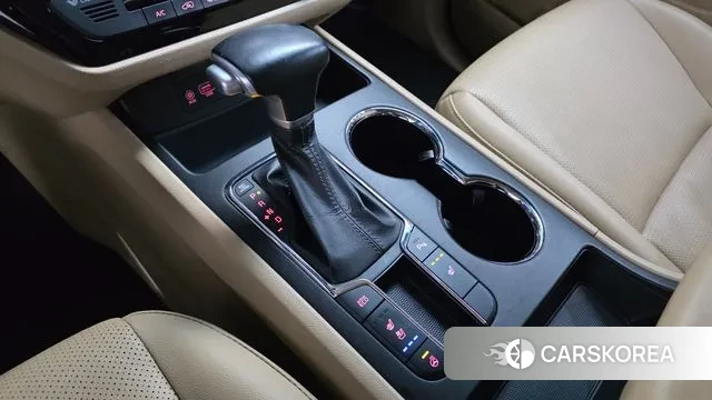 Kia The New Carnival id 3601988 из Кореи 19