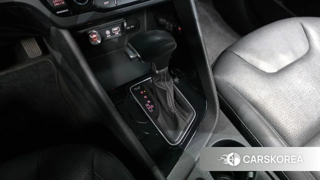 Kia Niro id 4931216 из Кореи 30